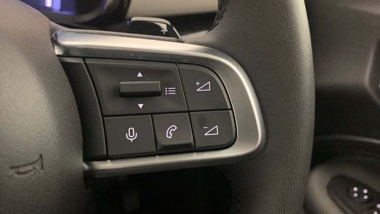 2024 Fiat 600 1.2 MHEV SUV 5dr Petrol Hybrid e-DCT Euro 6 (s/s) (100 ps) SUV Hybrid Automatic