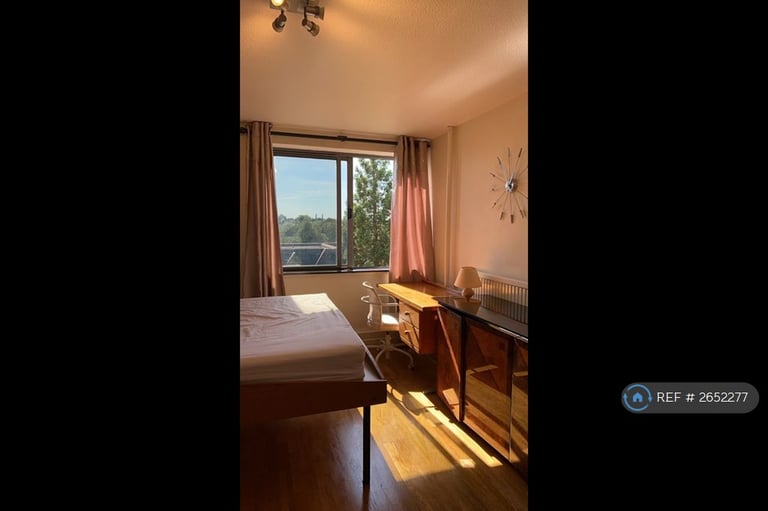 1 bedroom flat in Mayflower House, Cambridge, CB4 (1 bed) (#2652277)