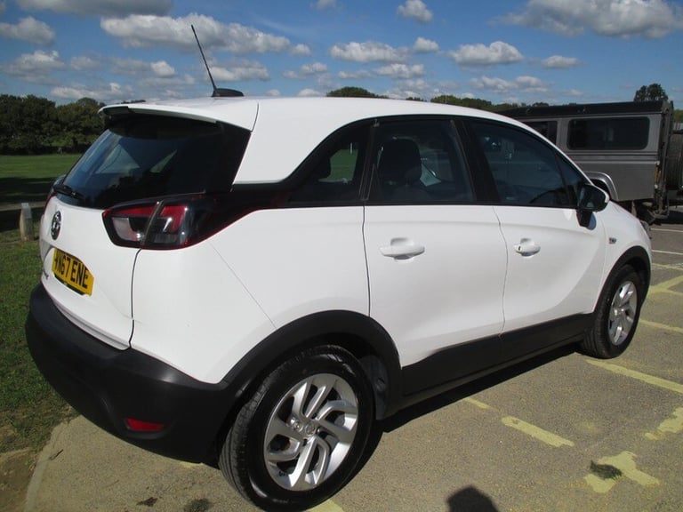 Vauxhall Crossland X SE