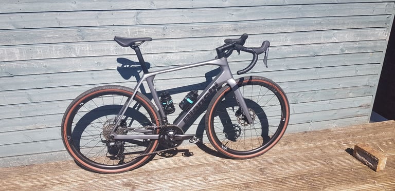 Bianchi Impulso Pro GRX 820 Gravel Bike  PRICE DROP!!!