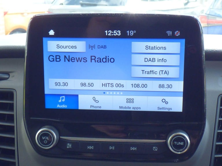 FORD TRANSIT 2.0 Transit Trend Van 350 L2 2.0L EcoBlue 130PS FWD 6 Speed Manual