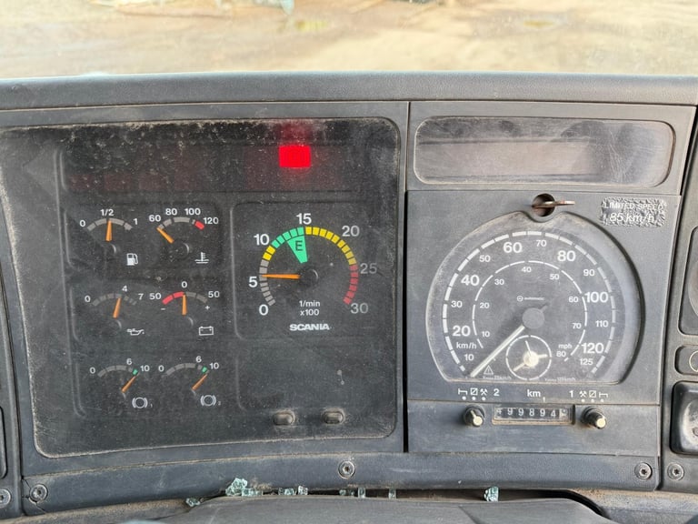 Scania 94p [Phone number removed]x4 hook loader Chassi cab manual 