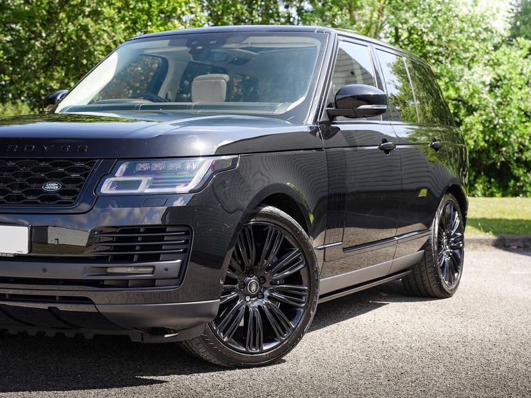 Land Rover Range Rover 5.0 P525 V8 Autobiography Auto 4WD Euro 6 (s/s) 5dr Petrol Automatic