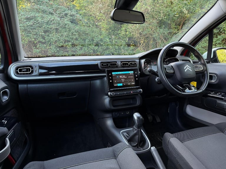 Citroen C3 1.2 PureTech Flair Euro 6 5dr PETROL MANUAL 2018/18