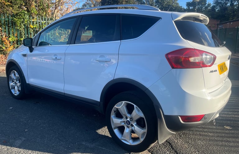 Ford, KUGA, Estate, 2011, Manual, 1997 (cc), 5 doors