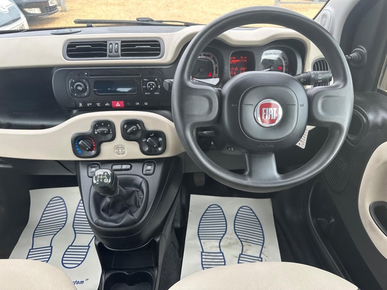 2015 Fiat Panda 1.2 Easy + Euro 6 5dr HATCHBACK Petrol Manual
