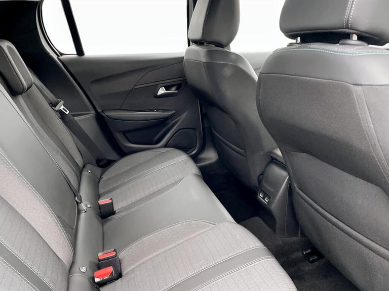 2023 Peugeot 208 1.2 PureTech Allure Premium + Euro 6 (s/s) 5dr HATCHBACK Petrol Manual