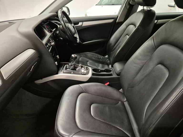 2013 Audi A4 2.0 TDI SE Technik Euro 5 (s/s) 4dr SALOON Diesel Manual