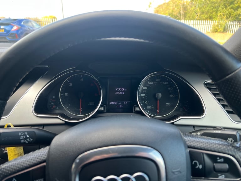 Audi, A5, Hatchback, 2011, Manual, 1968 (cc), 5 doors