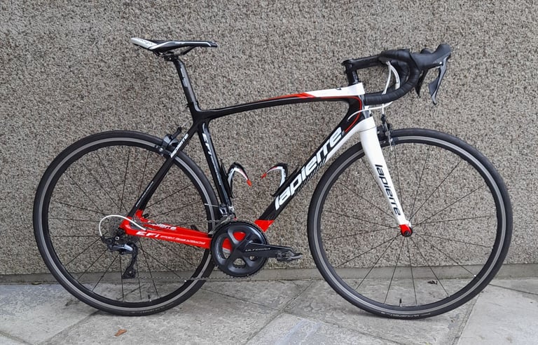 Lapierre Xelius Carbon Road Bike 