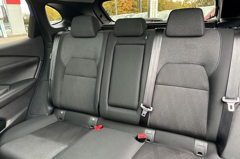 2021 Nissan Qashqai 1.3 DiG-T MH 158 N-Connecta [Glass Rf] 5dr Xtronic Automatic Hatchback Petrol...