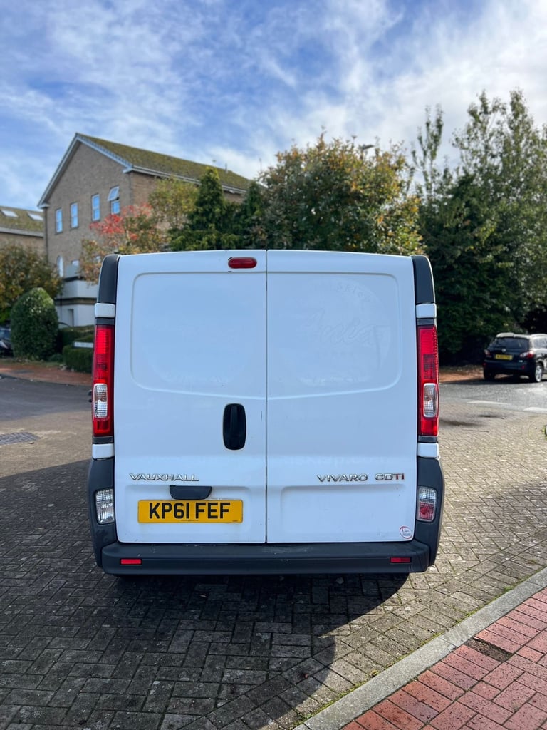 Vauxhall, VIVARO, Panel Van, 2011, Manual, 1995 (cc)