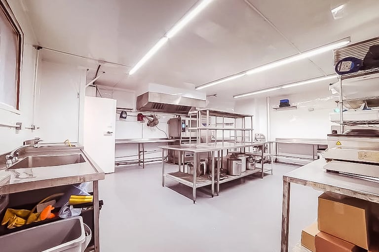 5 * CommercialDARK Kitchen In Hackney Wick E32NT