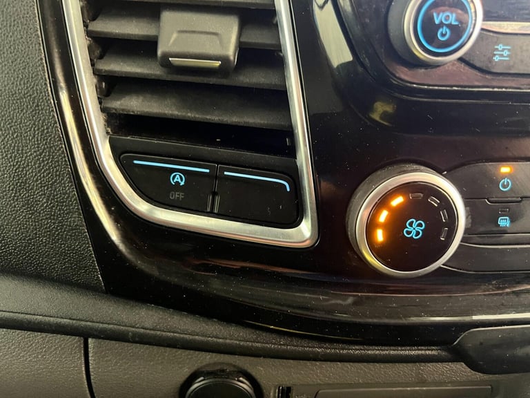 2022 Ford Transit 2.0 350 EcoBlue MHEV Limited RWD L4 H3 Euro 6 (s/s) 5dr Panel Van Diesel Manual