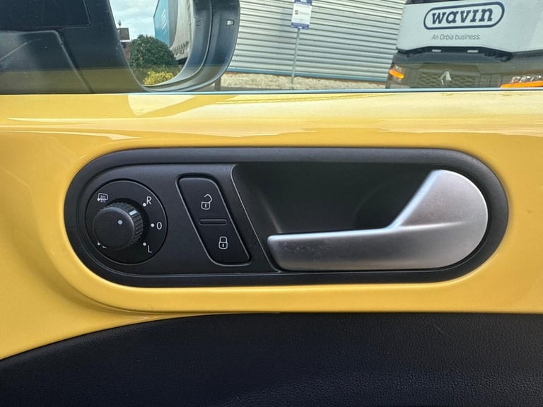 2013 Volkswagen Beetle 2.0 TSI 210 Turbo Black 3dr DSG HATCHBACK Petrol Automatic