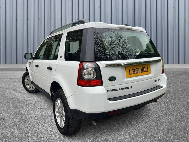 2012 Land Rover Freelander 2 2.2 TD4 XS CommandShift 4WD Euro 5 5dr ESTATE Diesel Automatic