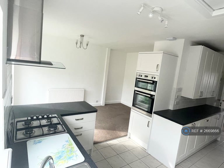 3 bedroom house in Elford Grove, Manchester, M18 (3 bed) (#2669866)