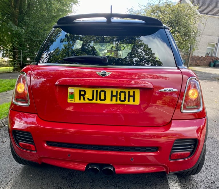 MINI MINI JOHN COOPER WORKS EDITION 211BHP FSH STUNNING RARE CAR SOON TO BE