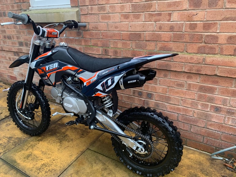 10ten 125R pit bike 
