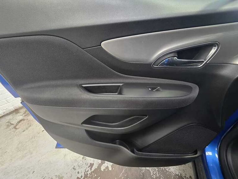 2015 Vauxhall Mokka 1.6i Tech Line 5dr HATCHBACK PETROL Manual
