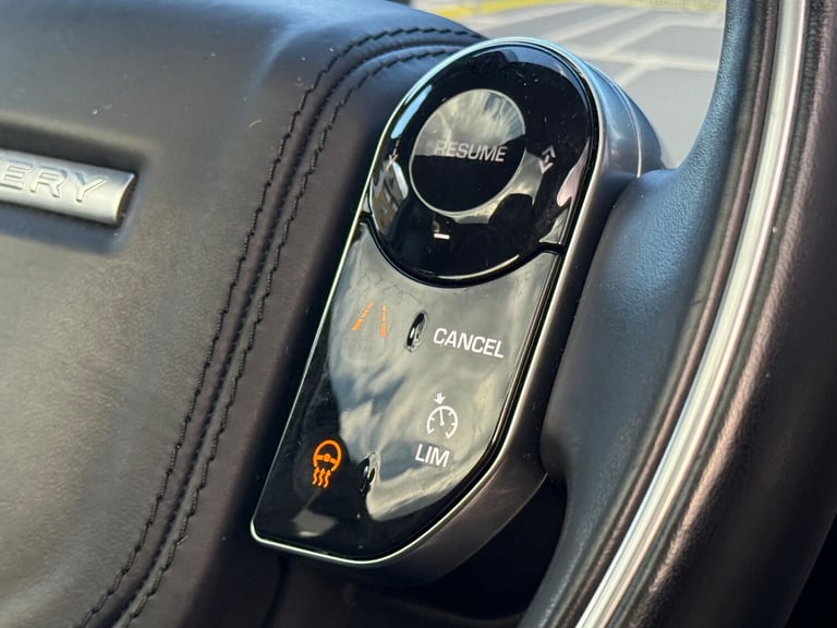 2020 Land Rover Discovery Sport 2.0 D240 MHEV R-Dynamic HSE SUV 5dr Diesel Auto 4WD Euro 6 (s/s) ...