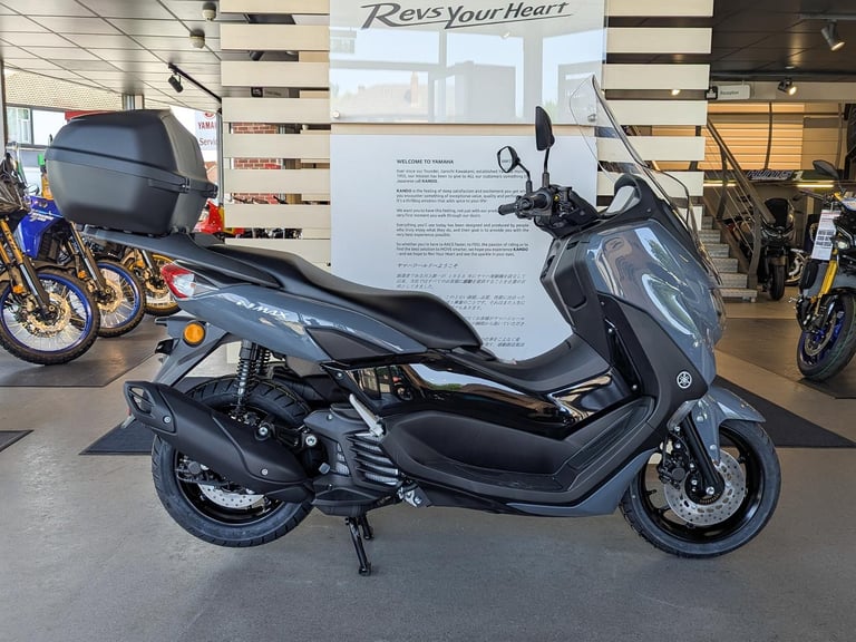 New Yamaha NMAX 125 Scooter with Urban Pack. Grey. £3,795 (NO ADMIN FEES!)