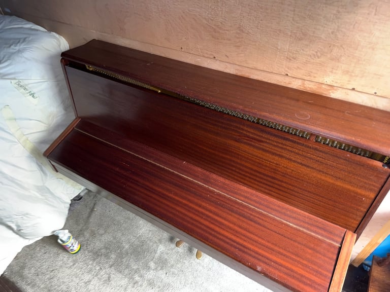 Knight FREE DELIVERY FREE STOOL TUNED 