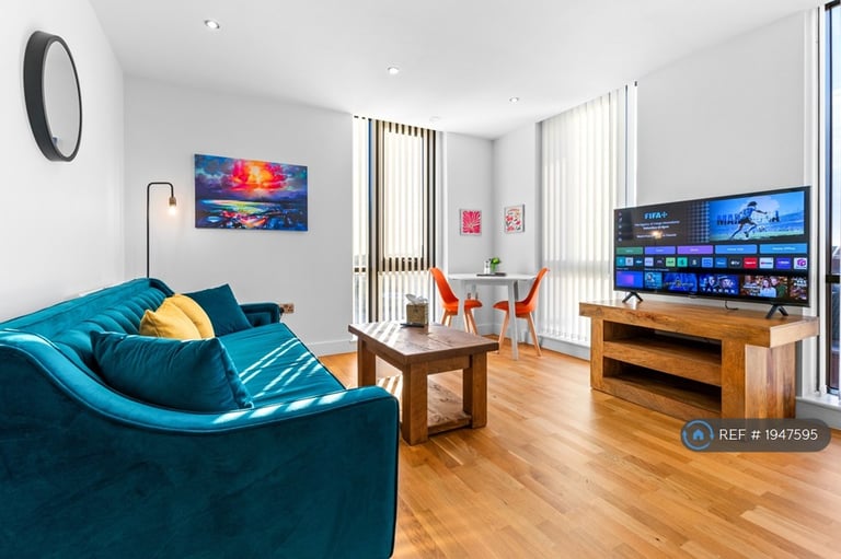 1 bedroom flat in King William House, Hull, HU1 (1 bed) (#1947595)