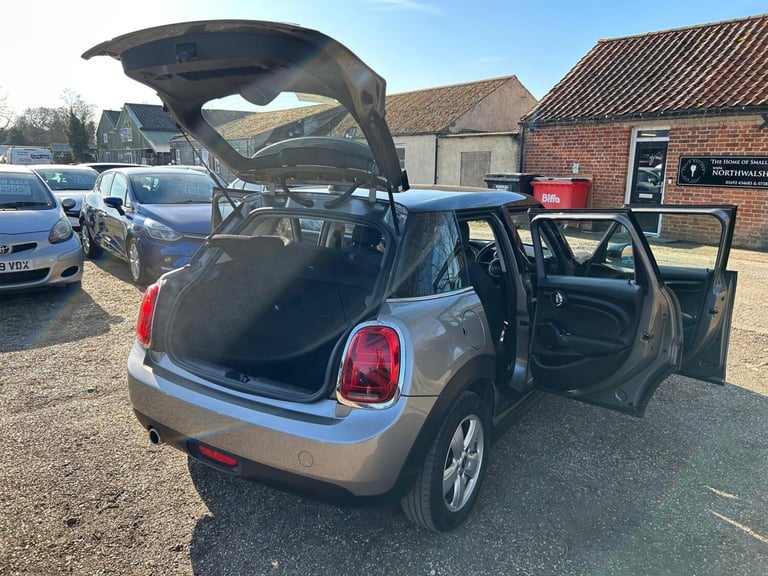 2020 MINI Hatch 1.5 Cooper Classic II 5dr HATCHBACK Petrol Manual