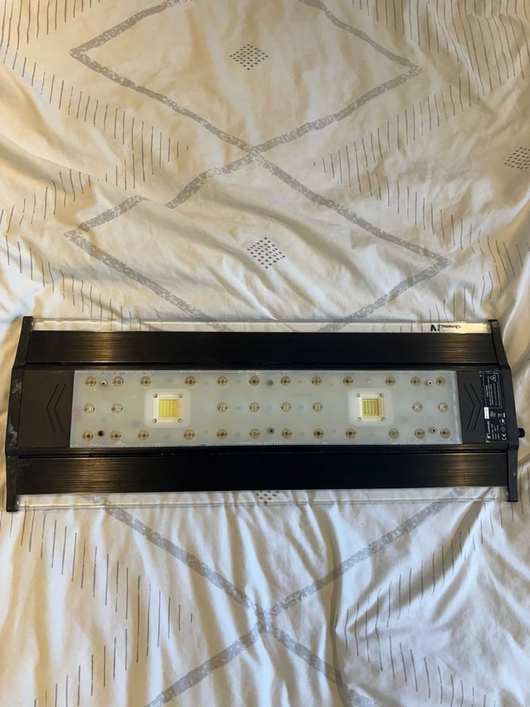 ILumenair 900 V2 Aquarium light