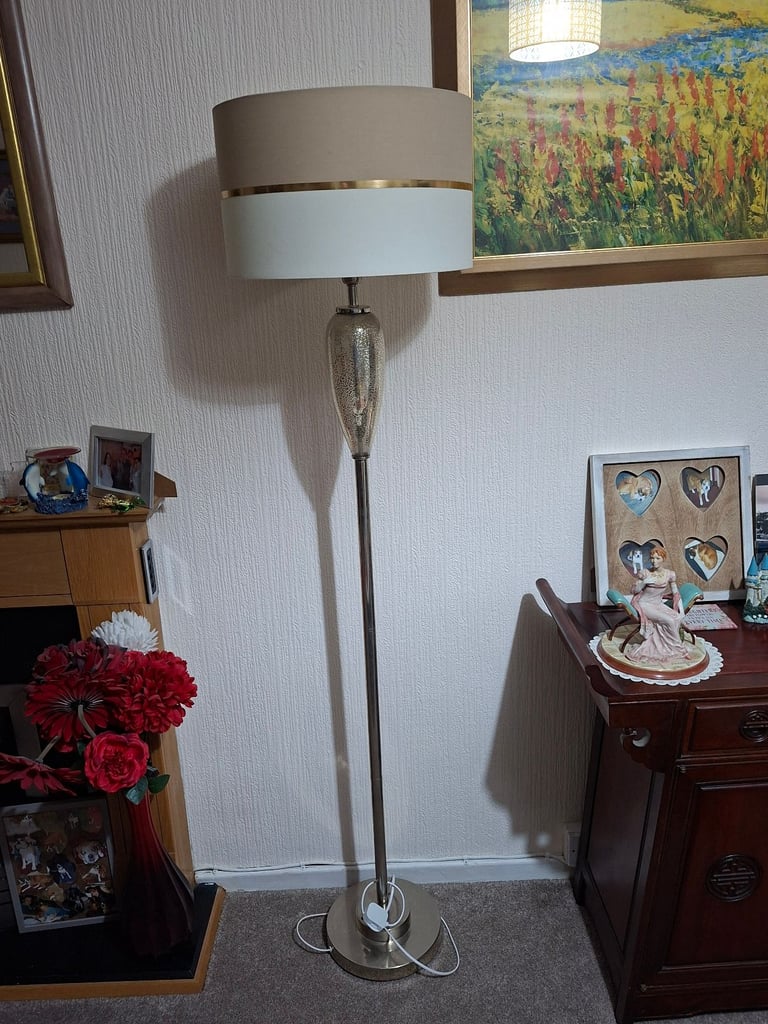 Tall lamp