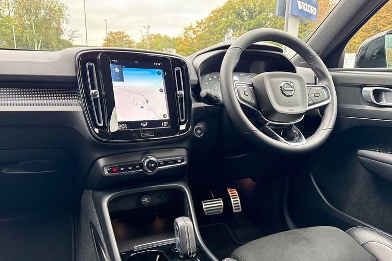 2021 Volvo XC40 1.5 T3 R-Design SUV 5dr Petrol Auto Euro 6 (s/s) (163 ps) ESTATE Petrol Automatic