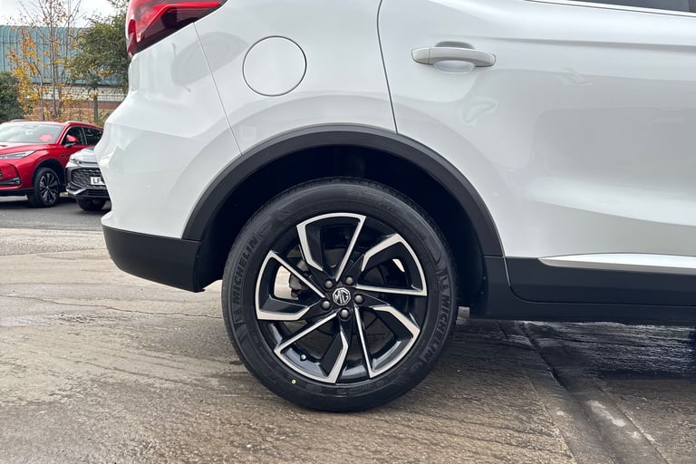 2023 MG MG ZS 93339 Hatchback Petrol Manual