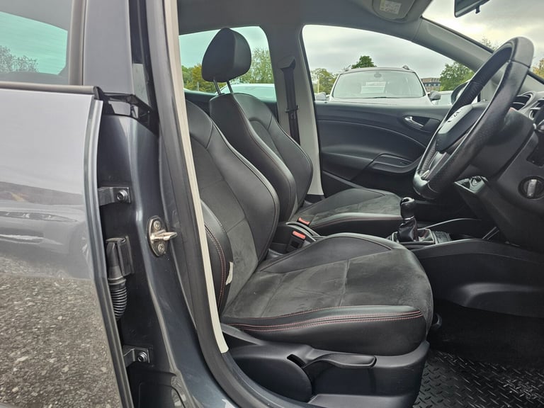 2015 SEAT Ibiza 1.2 TSI FR Black 5dr HATCHBACK Petrol Manual
