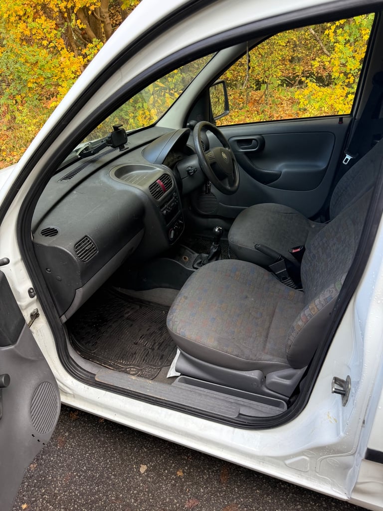 Vauxhall, COMBO, Car Derived Van, 2005, Manual, 1686 (cc)