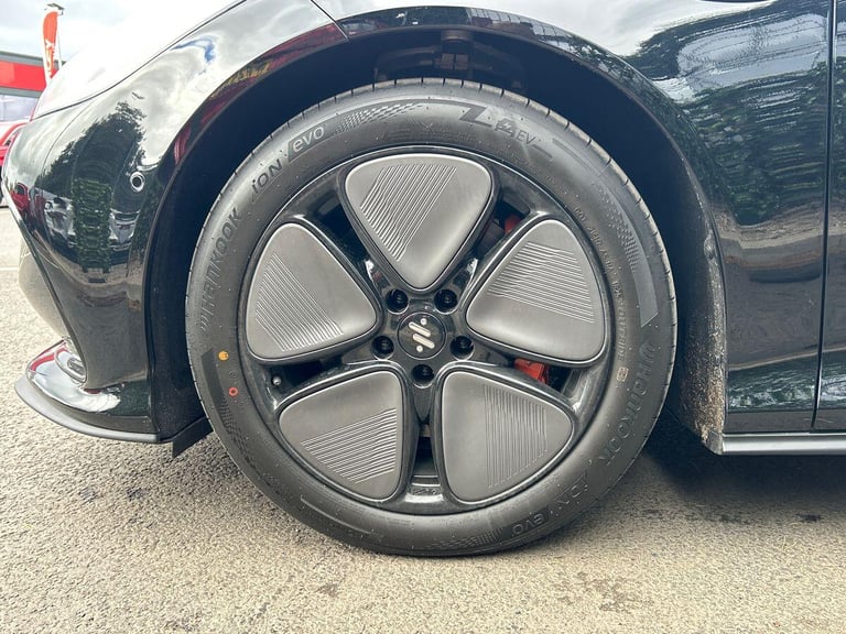 2025 MG MG IM5 300kW Long Range 100kWh 5dr Auto HATCHBACK ELECTRIC Automatic