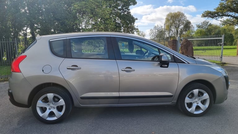 2011 Peugeot 3008 1.6 HDi 112 Sport 5dr HATCHBACK Diesel Manual
