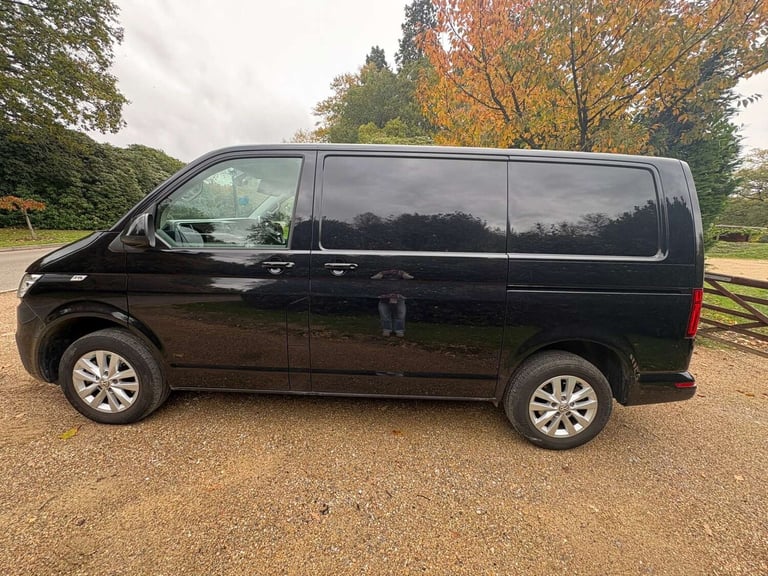 2024 Volkswagen Transporter 2.0 TDI 110 Highline Van PANEL VAN DIESEL Manual