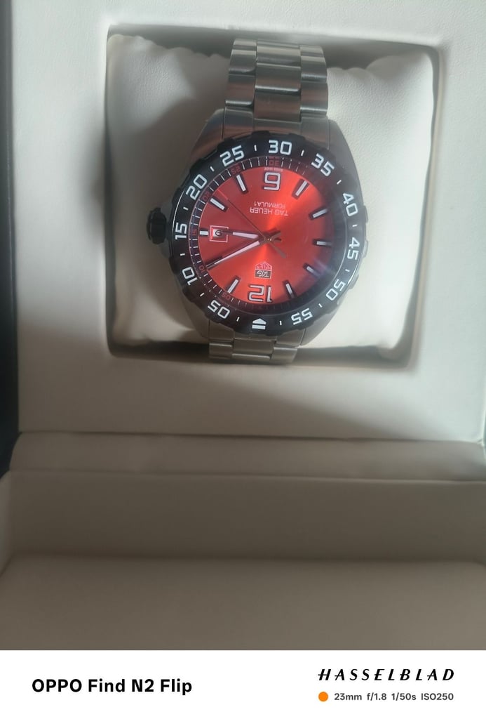 TAG HEUER FORMULA ONE GENTS WATCH 