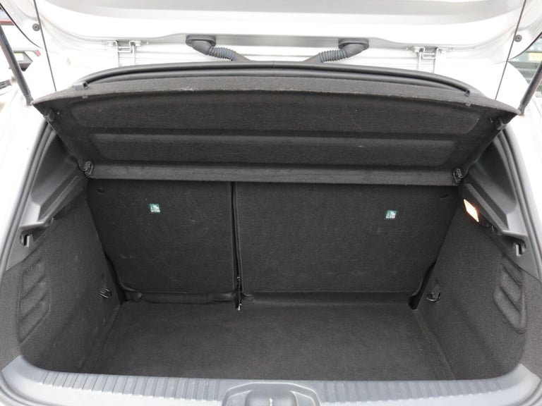 2023 Renault Clio 1.0 TCe Techno Hatchback 5dr Petrol Manual Euro 6 (s/s) (90 ps) HATCHBACK Petro...