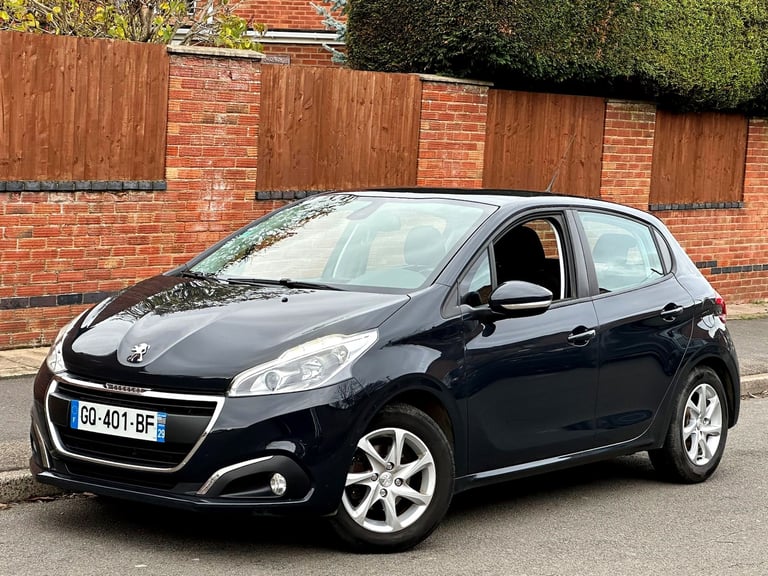 LEFT HAND DRIVE 2017 PEUGEOT 208 1.2 PETROL | FRENCH REG | ONLY 57K MILES! | LHD
