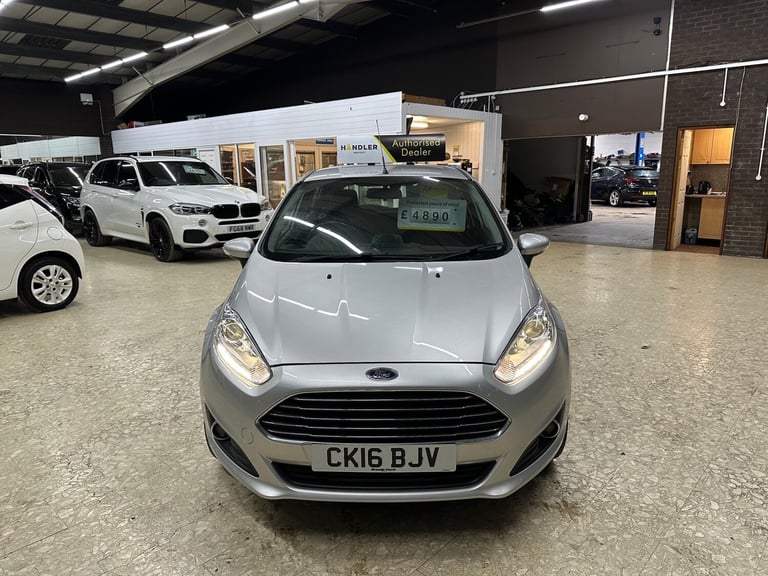 2016 Ford Fiesta 1.0 EcoBoost Zetec 5dr HATCHBACK Petrol Manual