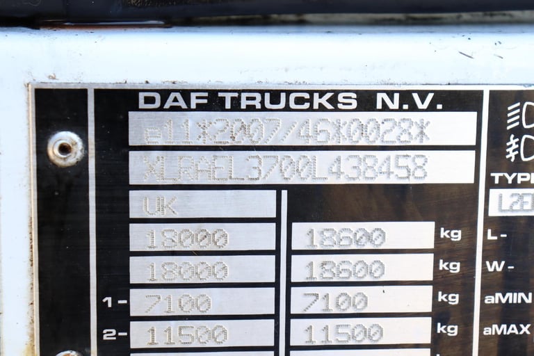 DAF LF 220 4X2 FRIGOBLOCK FREEZER BOXVAN (2014)