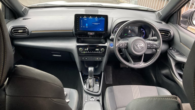 2022 Toyota Yaris Cross 1.5 Hybrid Dynamic AWD 5dr CVT Hybrid Estate Estate Hybrid Automatic