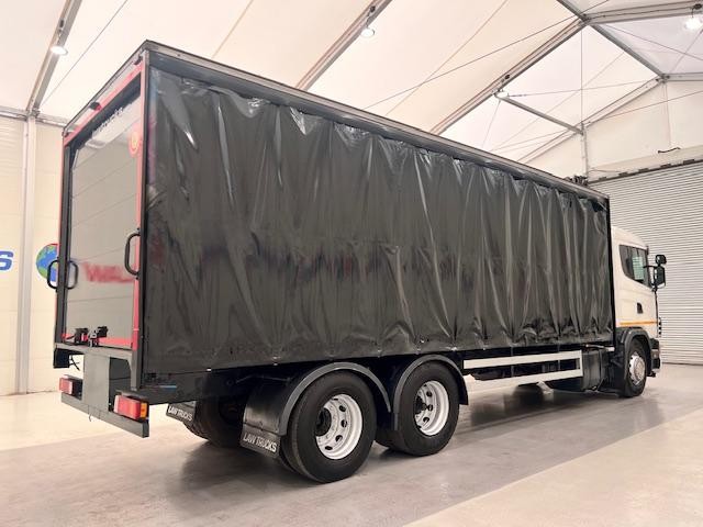 Scania 114 340 6x2 10 Tyre Sleeper Cab Curtainsider