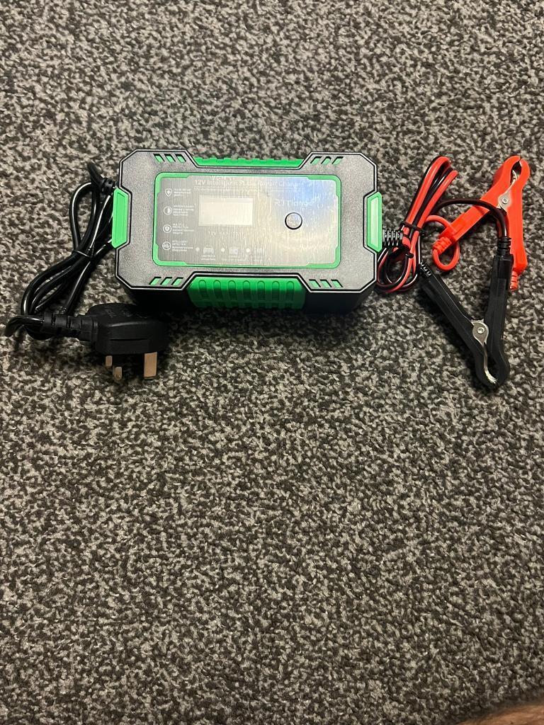 12V INTELLIGENT PULSE REPAIR CHARGER