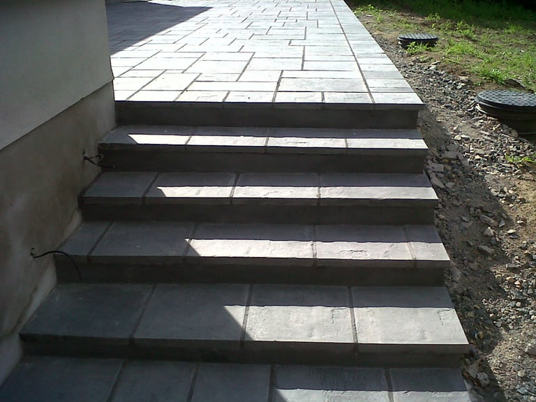 40m2 of charcoal patio slabs DELIVERED anywhere in Northern Ireland