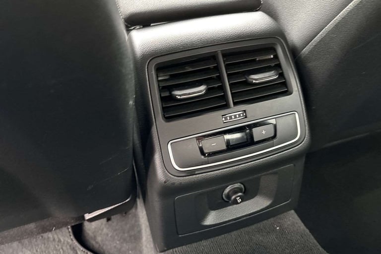 2022 Audi A4 35 TFSI Black Edition 4dr SALOON PETROL Manual