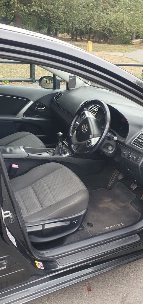 Toyota, AVENSIS, Estate, 2013, Manual, 1998 (cc), 5 doors