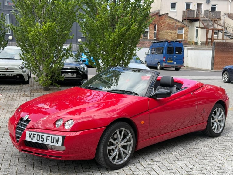 2005 Alfa Romeo Spider 2.0 JTS Lusso 2dr CONVERTIBLE Petrol Manual